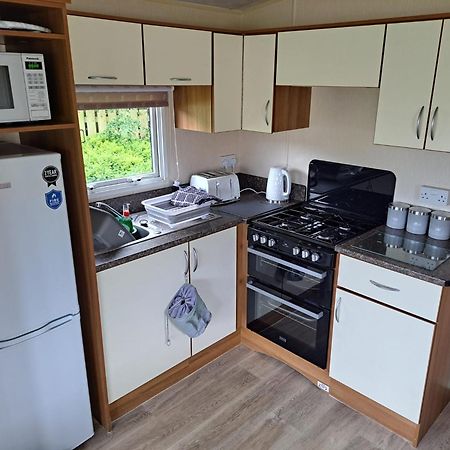 Caravan Waxholme 外观 照片